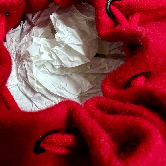 🆕🎁Artisanal creation: French red wool beret transformed into a shoulder bag! - Picture 4 of 8